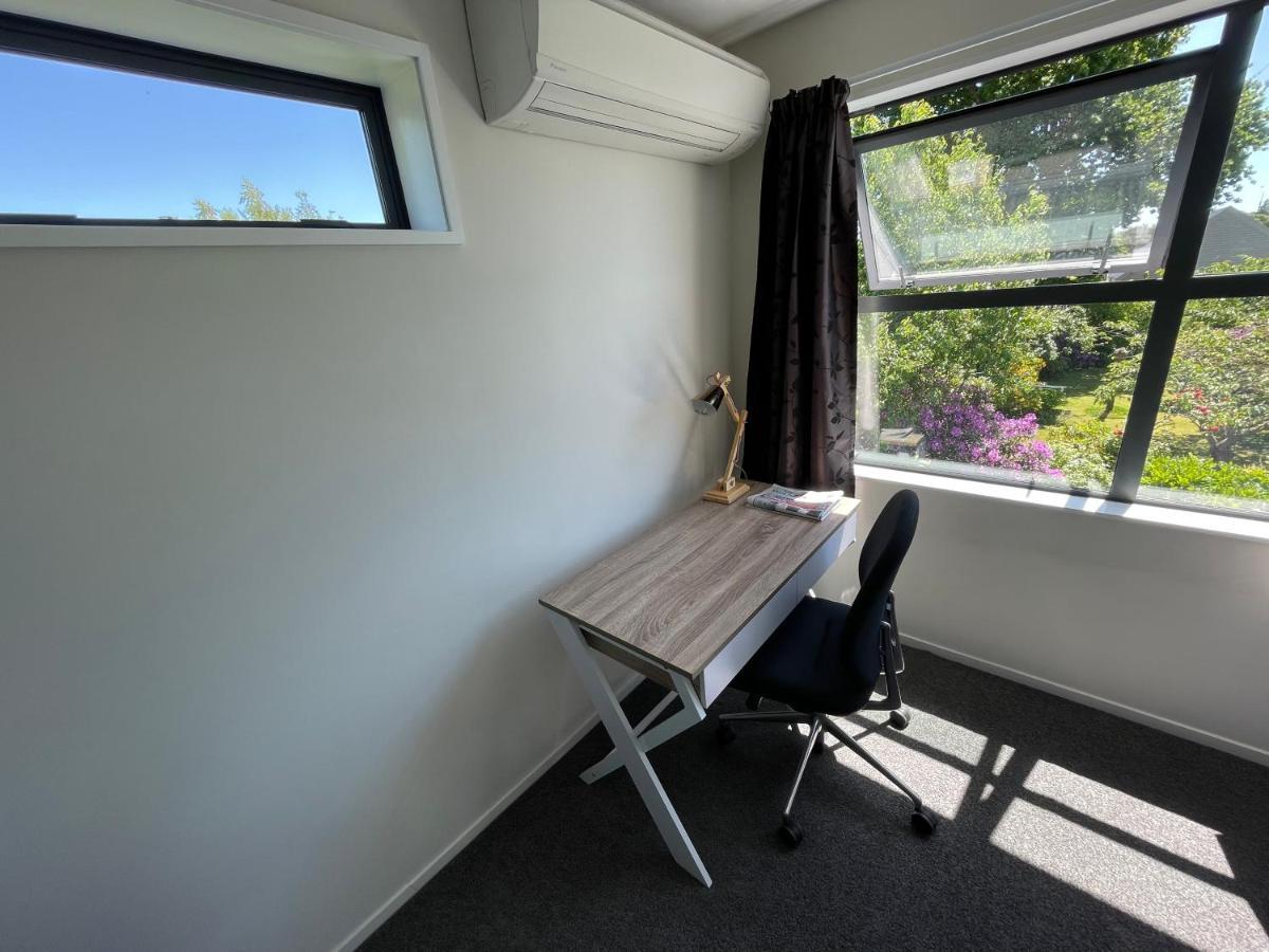 Quiet, New, Sunny Cnzhouse On Upstairs Near Cbd Apartment Christchurch Luaran gambar