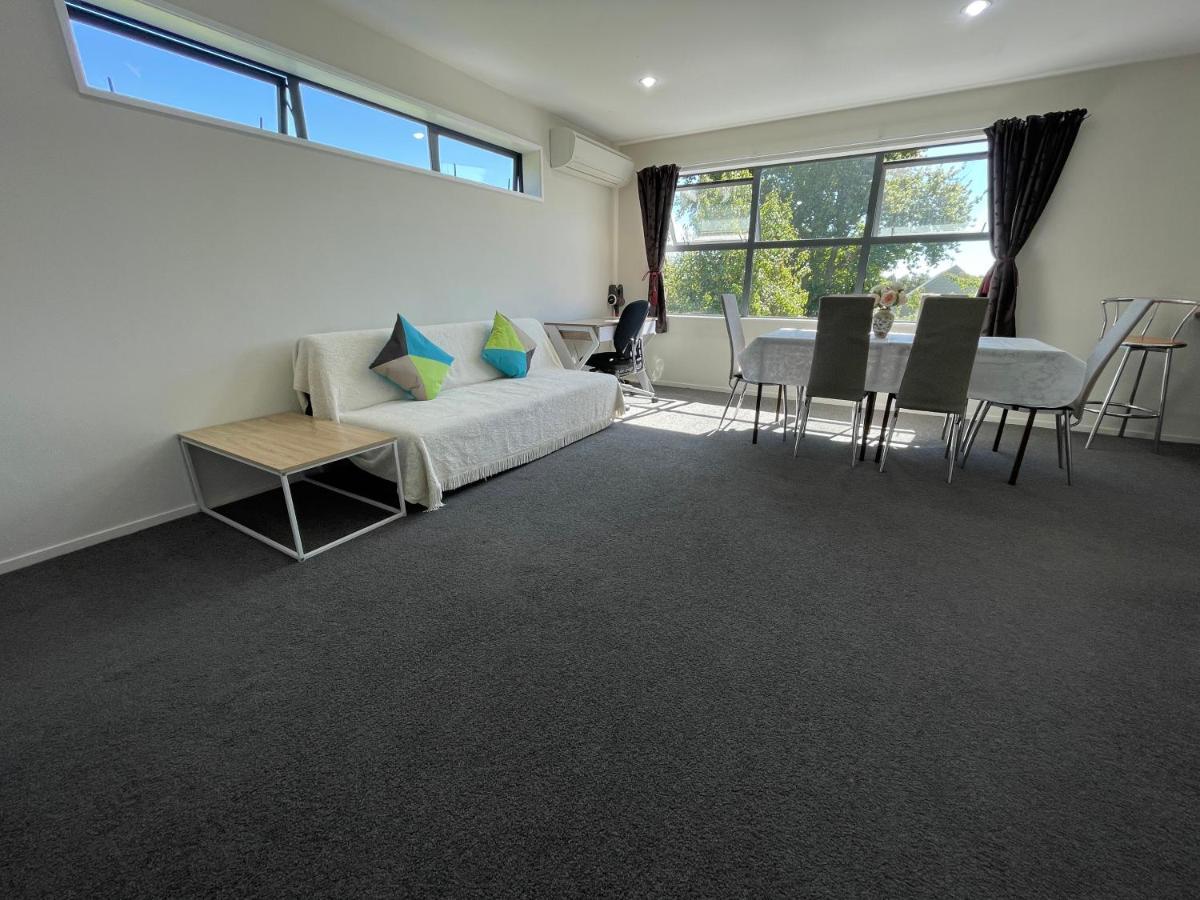 Quiet, New, Sunny Cnzhouse On Upstairs Near Cbd Apartment Christchurch Luaran gambar